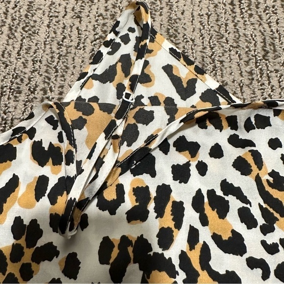 Aritzia Babaton Satin Cheetah Print Tank Top - Picture 8 of 10